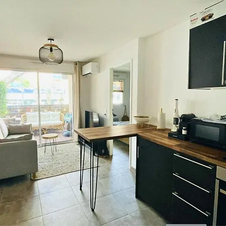 Apartamento T2 Centre Ville/plage/commerces/clim *