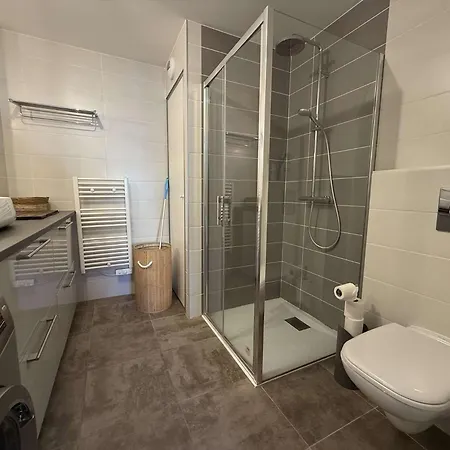 アパート T2 Centre Ville/plage/commerces/clim